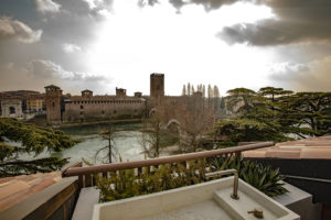 By-the-river-Penthouse-Verona-Gruppo-Squassabia