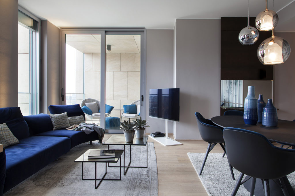 Between-heaven-and-city-Turra-Arredamenti-Living