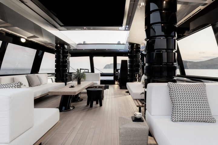 Atlantico_il-tender-di-27metri-Alia-Yachts-Yacht-Design-Interior-Living