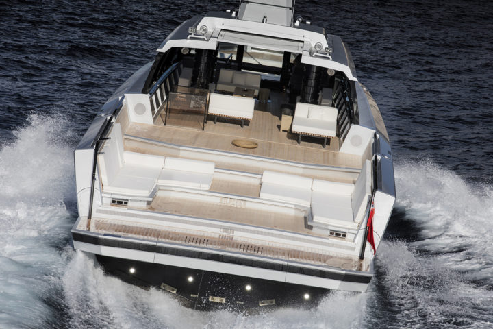 Atlantico_il-tender-di-27metri-Alia-Yachts-Yacht-Design-Exterior-Running