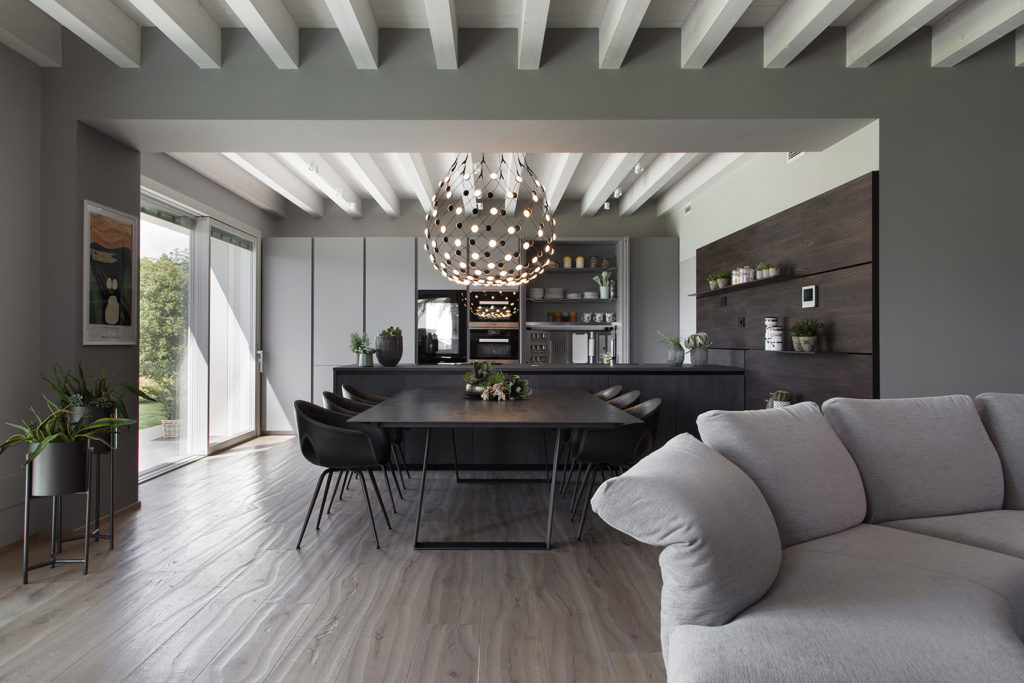 Turra_Arredamenti_when_harmony_makes_a_home_liberty_villa