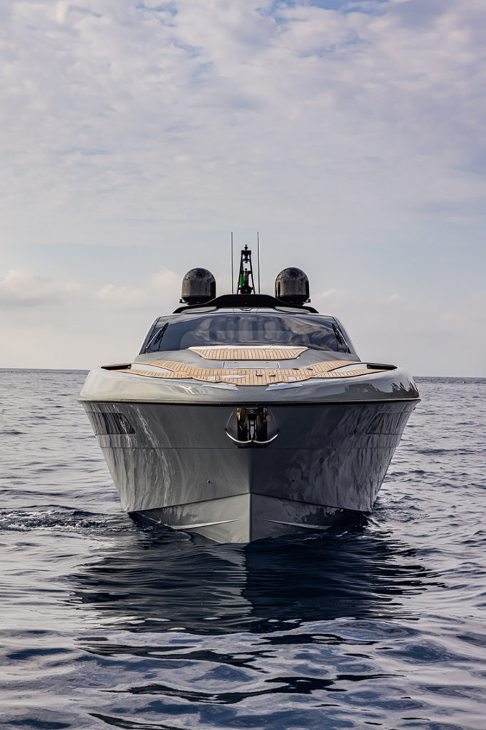 Otam-70HT-Yacht-Exterior