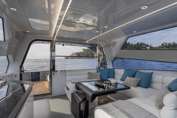 Otam-70HT-Yacht-Interior