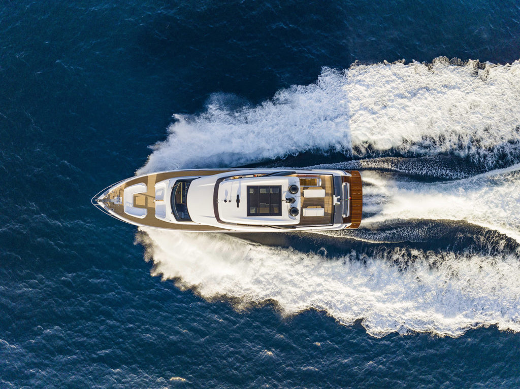 Ferretti-Yachts-860-Novembre-2022