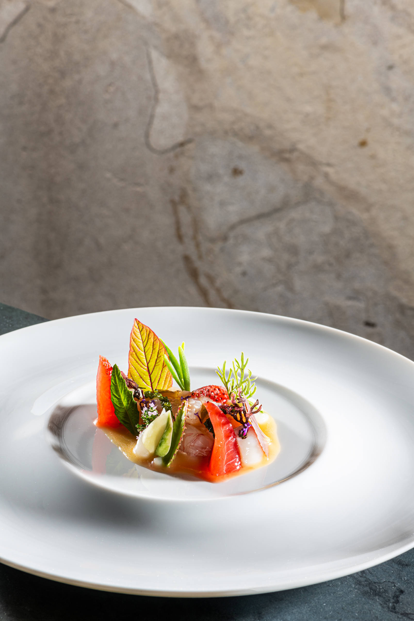 le-cattedrali-quando-il-bosco-abbraccia-il-design