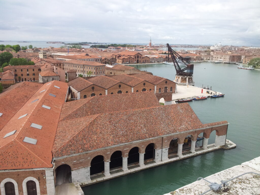 biennale-venezia-marzo-25