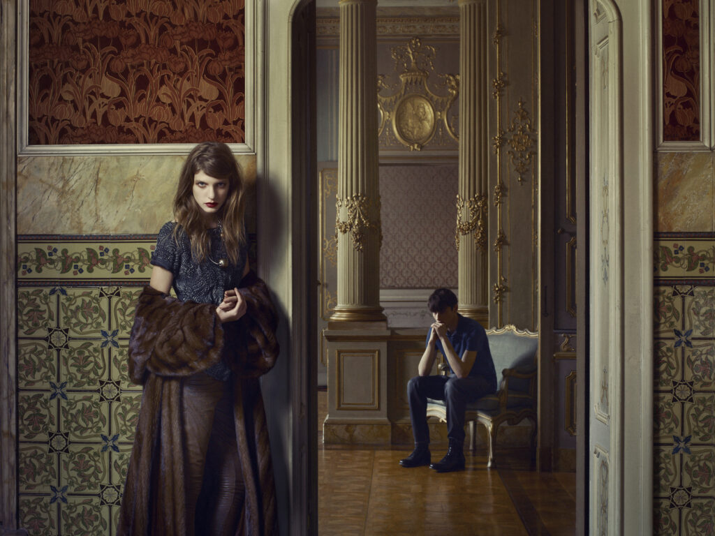 erwin-olaf-linquietudine-che-scolora