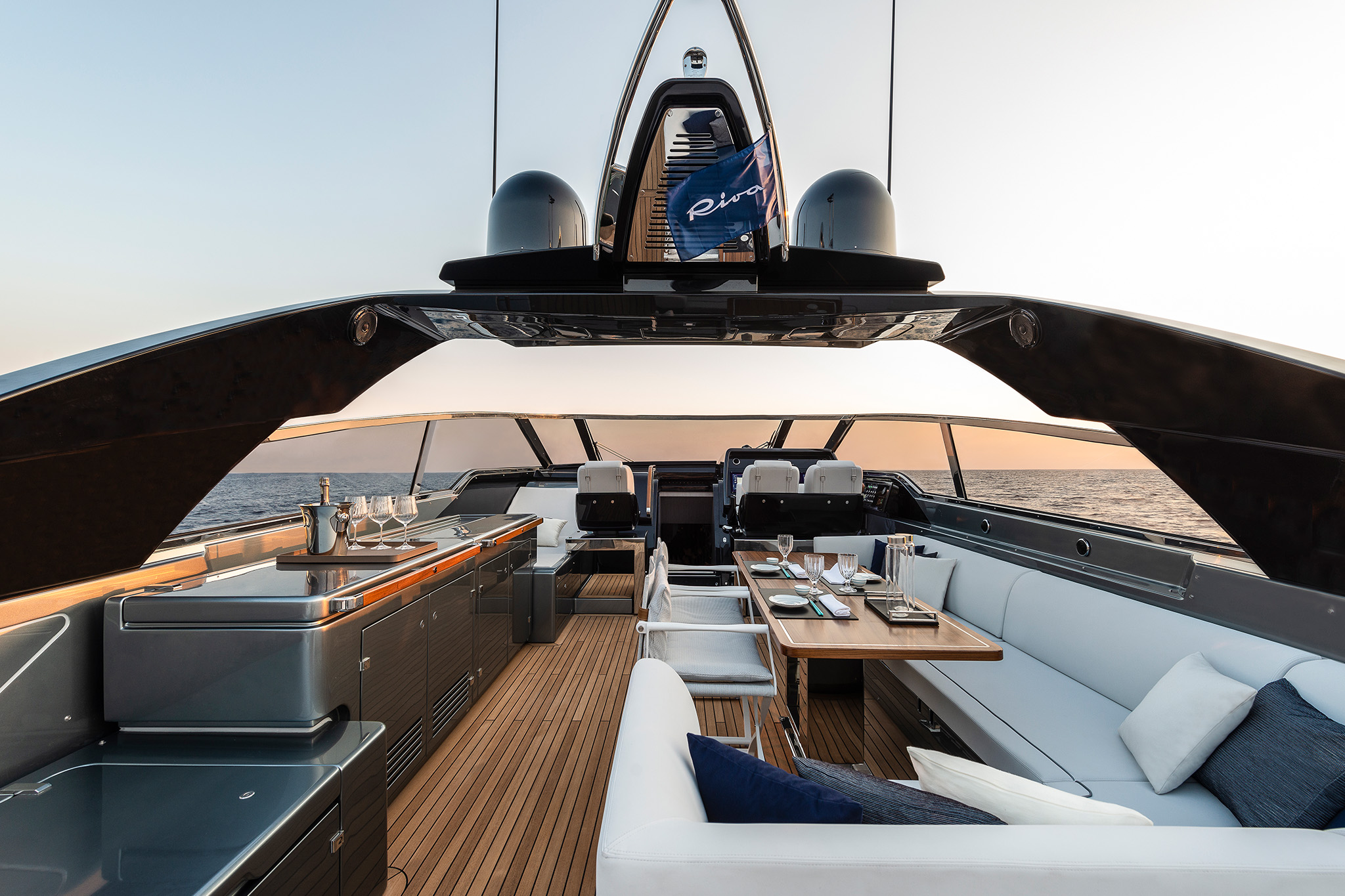 riva-76-bahamas-super