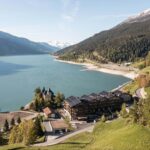 la-bellezza-della-natura-sul-lago-di-resia