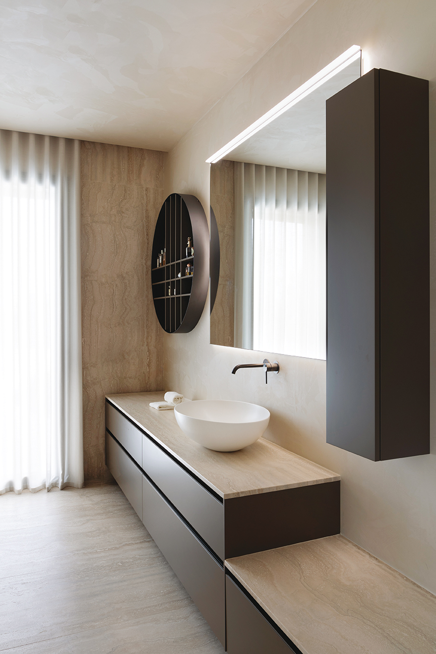 una-vetrina-contemporanea