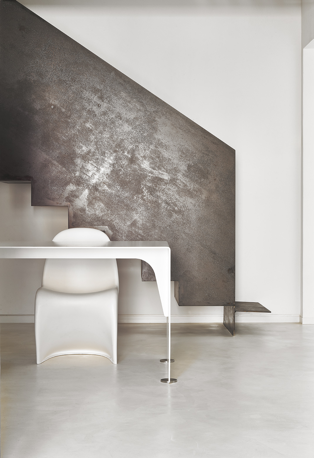 la-ruvida-carezza-del-cemento