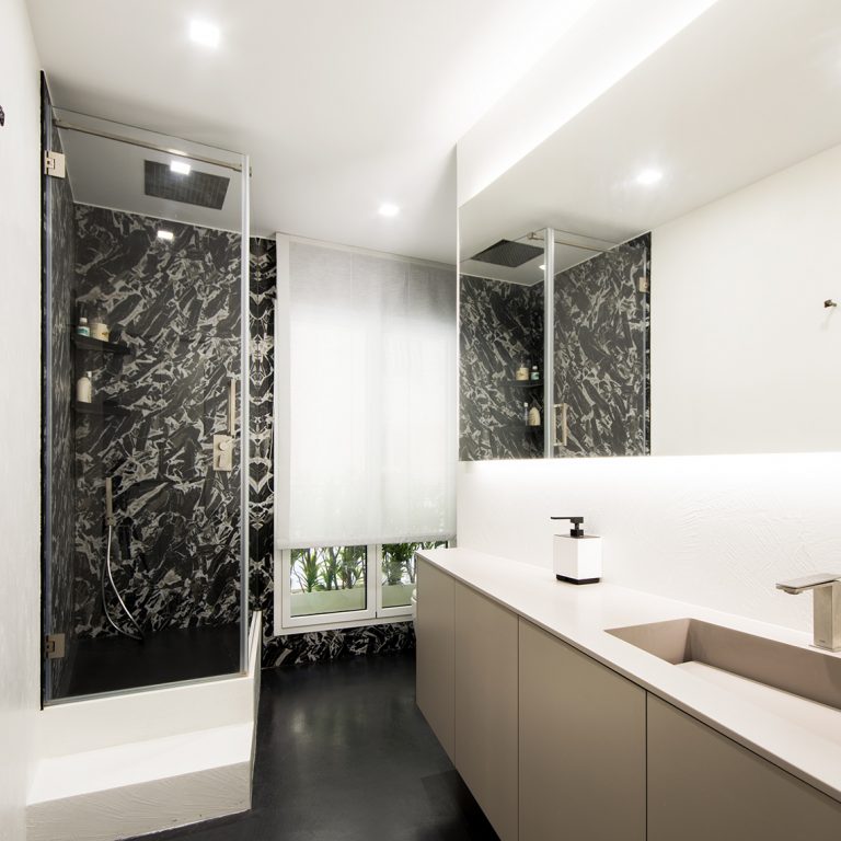Studio-Erre-Tailor-made-charm-Montecarlo-Bathroom