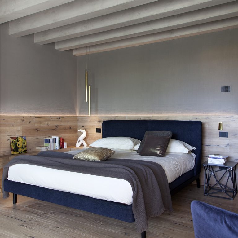 The-dream-penthouse-Gruppo-Squassabia-loft-newyorker-April-2021-Bedroom